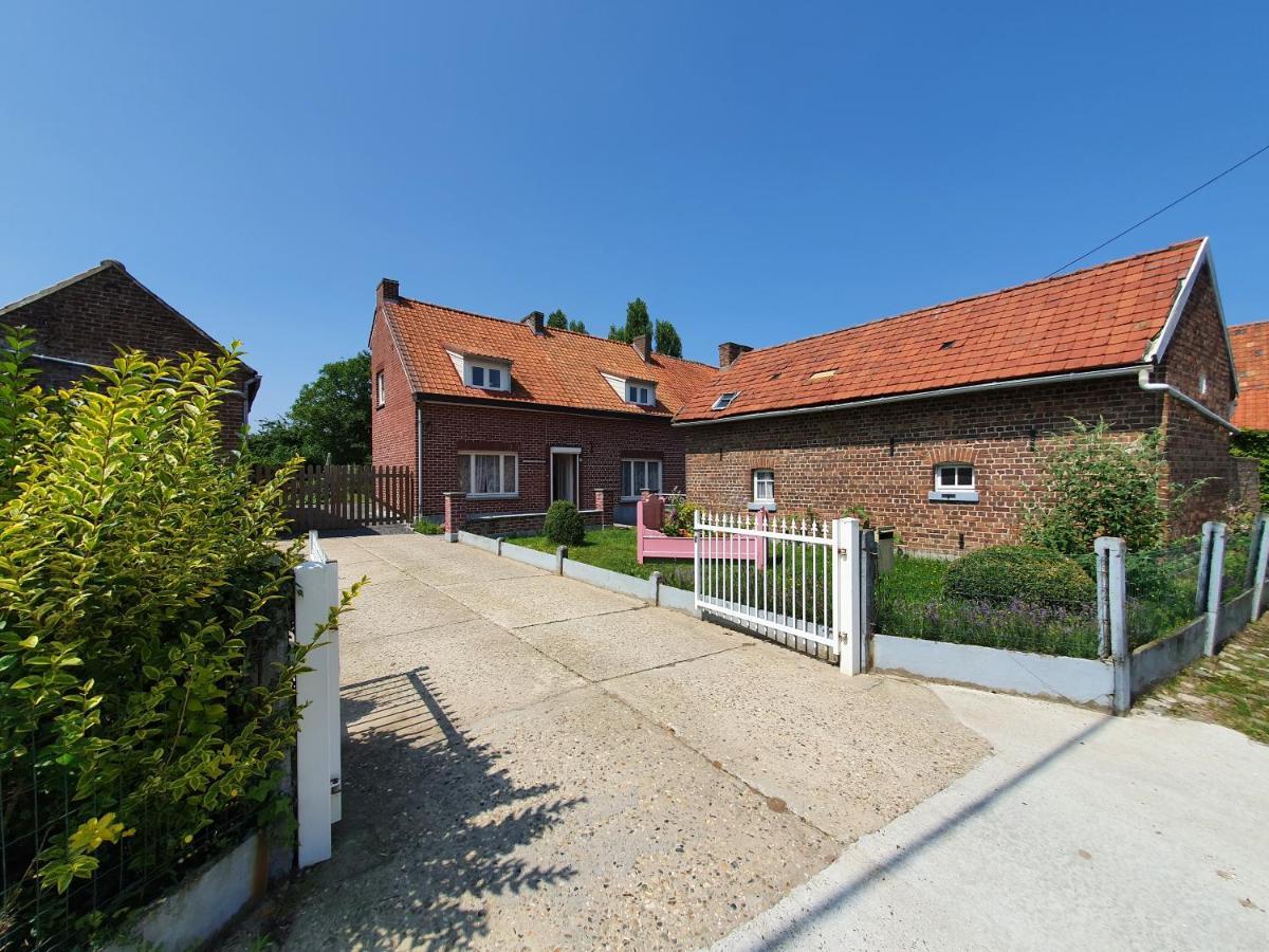 Haspengouws Hoeveke Borgloon Esterno foto